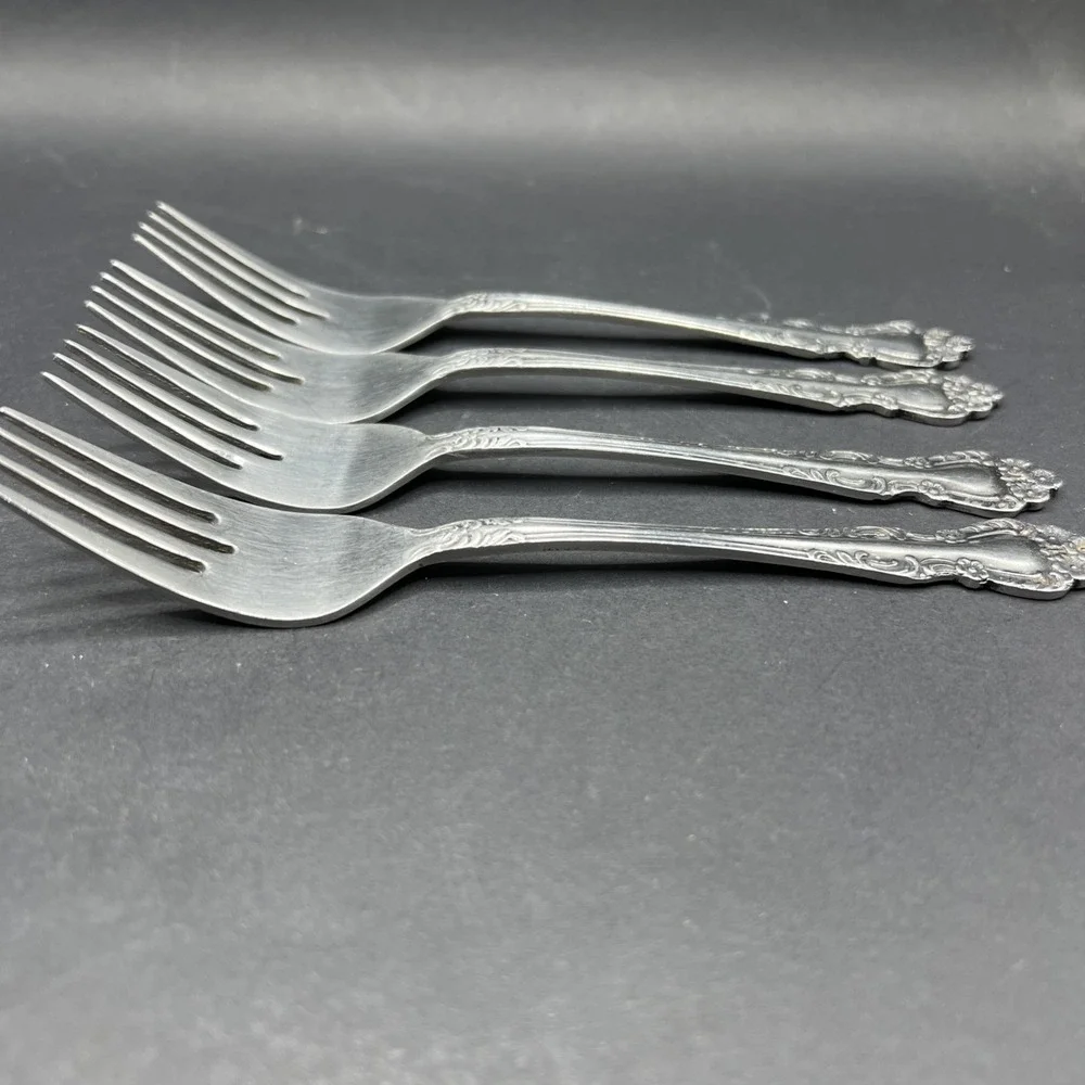 Set of 4 Vintage Ekco Eterna BEAUMONT Stainless Salad Forks